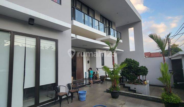 Rumah Nego Sampai Deal Setiabudi Regency 3 Lantai Semi Furnish 1