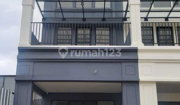 For Rent New Nice 3-Storey Shop House Near Anchor Tenant Hudson Gading Serpong Tangerang 1