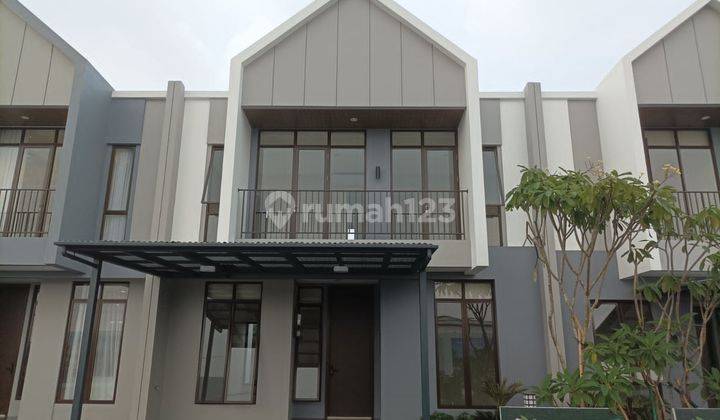 Rumah Dijual Paramount Petals Cluster Gardenia Siap Huni Dapatkan Harga Terbaik  1