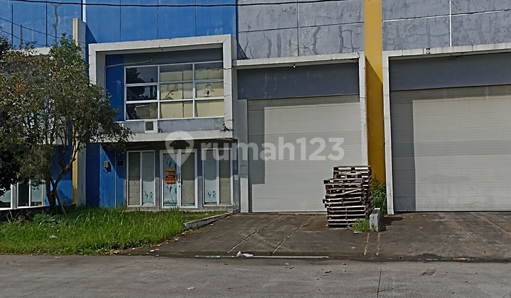 Dijual Gudang Second Bizpoint Cikupa Tangerang  2