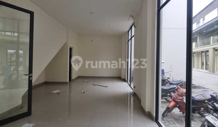 New 2-Story Shophouse for Rent Hook Location Near Saint John School Gading Serpong 2