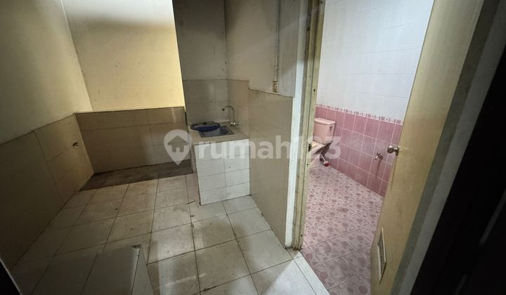 Ready-to-Use Shop House Suitable for Business in Setiabudi Banyumanik 2