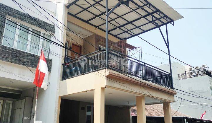 Rumah 4 Lantai Harga Murah Kualitas Bagus di Kelapa Gading Nego 1