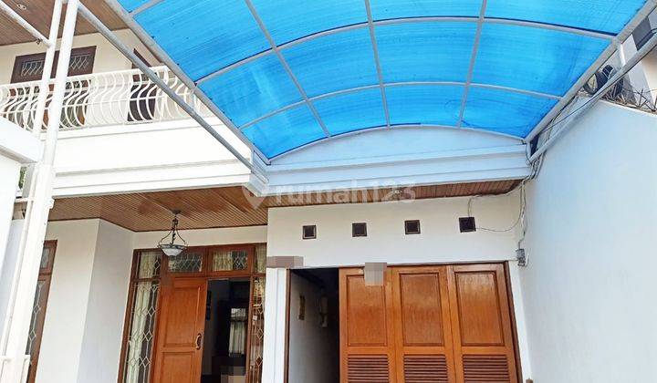 Rumah 2 Lantai Mewah Kondisi Bagus Dan Terawat di Slipi  1