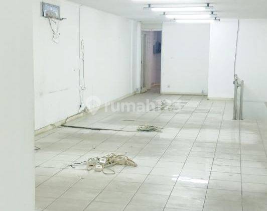 Ruko Siap Pakai Bisa Untuk Perbankan, Resto di Muara Karang 6
