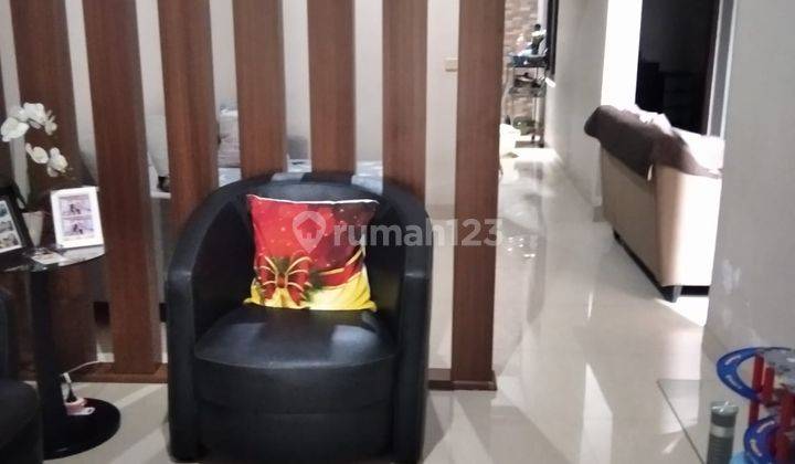 Dijual Cepat Rumah 2 Lantai di Karawaci Tangerang Harga Istimewa 1