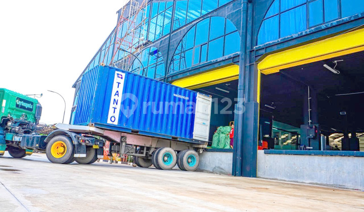 For Sale Quickly Large and Good Warehouse in Kedaung, Kali Angke, West Jakarta