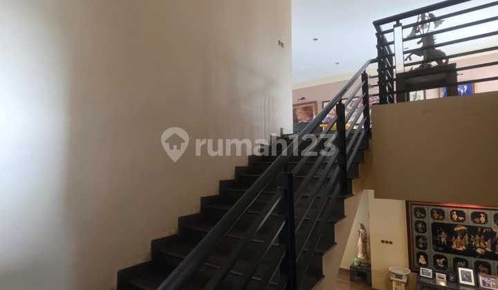 Puri Indah House, Favorite Complex, 450m2 Land, 3 Floors 2