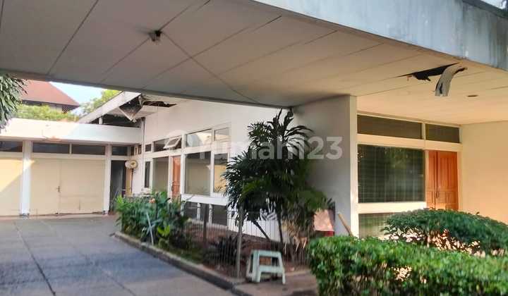 Dijual Rumah di Kemang Jakarta Selatan 2
