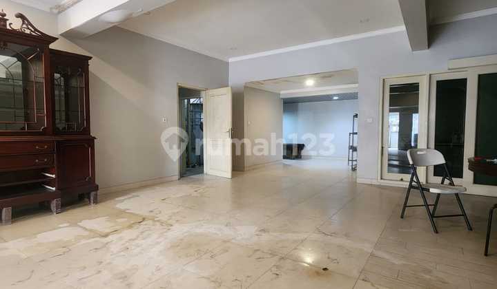 Rumah Besar Greenville Lt 257m2 2 Lantai Nego sampai jadi 1