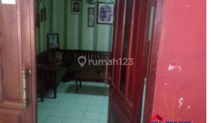 Rumah  2 Lantai Pinggir Jalan Utama Centek Ciracas 1