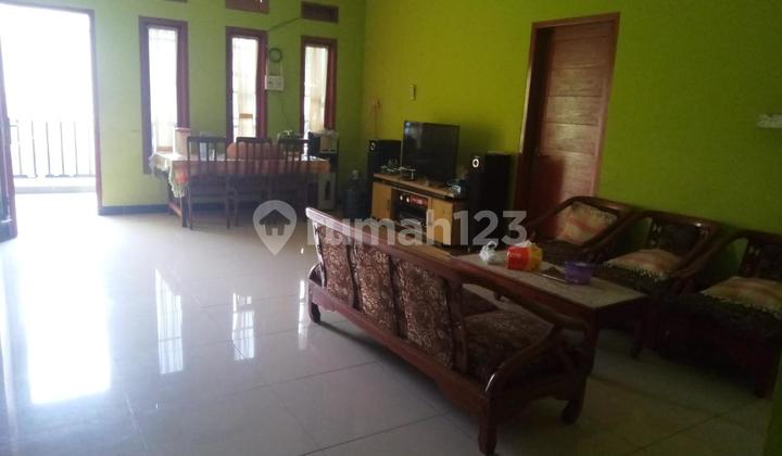 Lokasi.sangat Strategis Rumah 2 Lantai di Kukusan Ui Depok 2