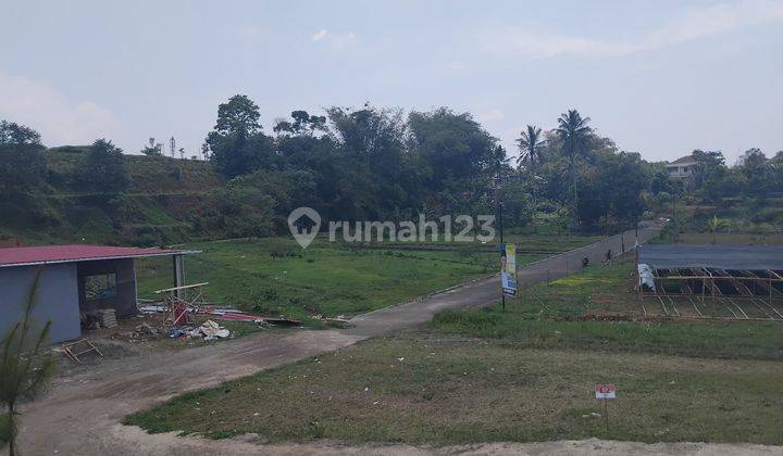 dijual tanah kavling murah SHM 300M² di megamendung puncak  2