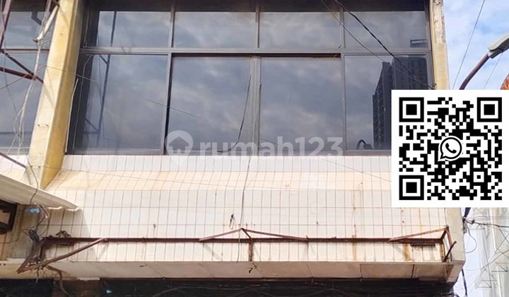 Sewa Ruko Hoek Interkota Cengkareng - Strategis, 3.5 Lantai, Rp 98 Juta/Tahun