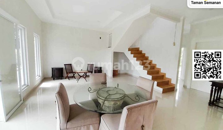 TSI/17622, Strategic House in Cinere Depok – 321 m² Freehold Title, Access to 3 Highways, 2 Floors 2