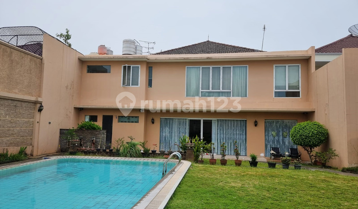 TSI/16629, HOT! HARGA DIBAWAH NJOP! Rumah Mewah 1200m² Green Garden Jakarta Barat, Siap Huni