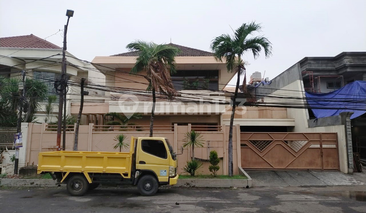 TSI/16629, HOT! HARGA DIBAWAH NJOP! Rumah Mewah 1200m² Green Garden Jakarta Barat, Siap Huni