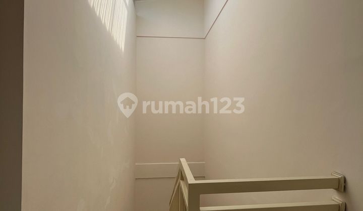 New 52-Room Boarding House for Sale, Tanjung Duren, West Jakarta 2