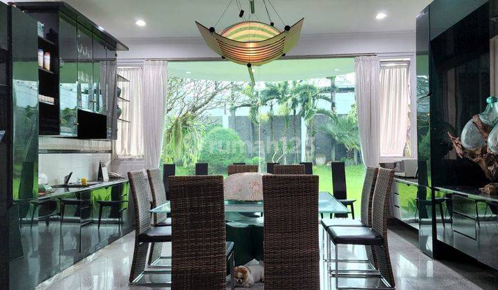 Rumah Sayap Dago Bandung, Dekat Mainroad 8