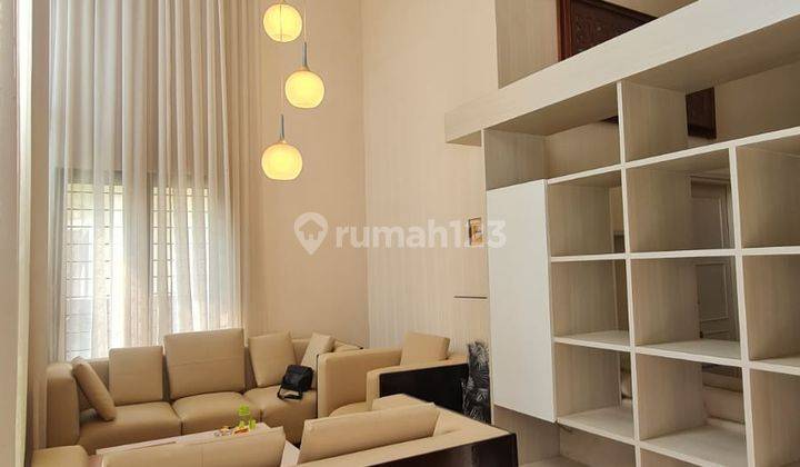 Rumah Ada Kolam Renang, Full Furnished Setra Duta Bandung Utara 1