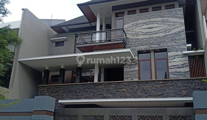 Dijual Rumah Mewah, Setra Duta Bandung Utara 1