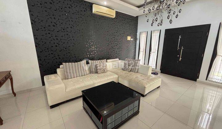 Rumah Disewa Konsep Villa ada Kolam Renang Sukajadi Batam 2
