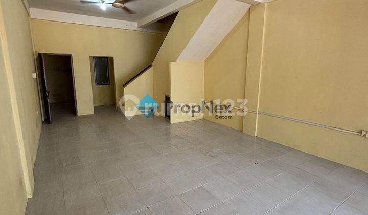 Shop House for Sale Purimas Suitable for Office Batam Center 2