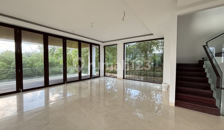 New 3-Story House The Signature Villa Panbil Balihouse Batam New 3-Story House The Signature Villa Panbil Balihouse Batam