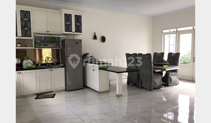 Nice House with SHM Legality in Ciumbuleuit Bandung 2