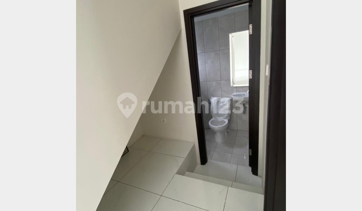 Rumah Baru Modern 2 Lantai di Tatar Tarubhawana Kbp 2