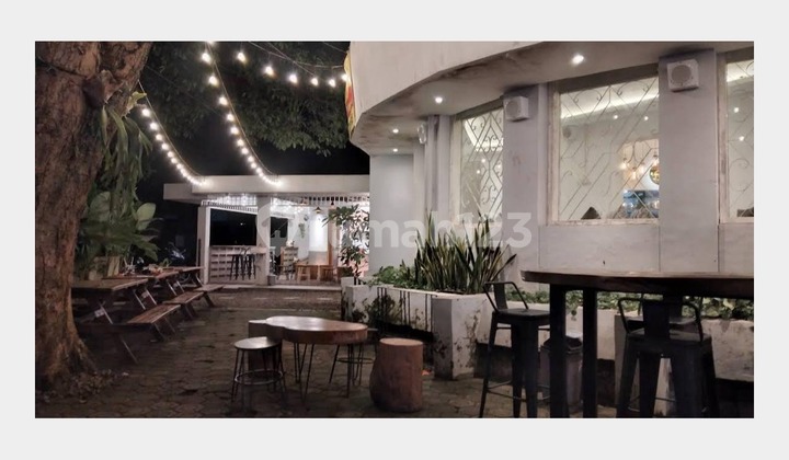 Ruang Usaha Hook Posisi Strategis di Sayap Riau Ruang Usaha Hook Posisi Strategis di Sayap Riau