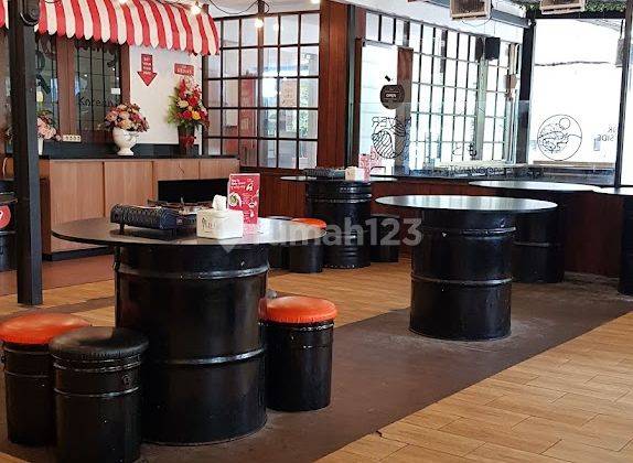 Dijual Ruang Usaha Strategis Ex resto di Sayap Riau 4