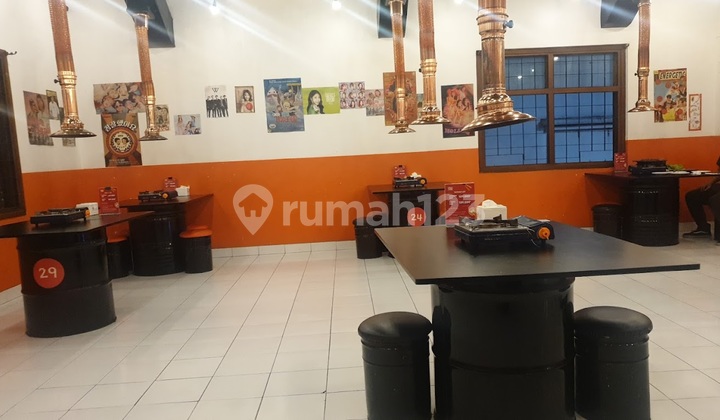 Dijual Ruang Usaha Strategis Ex resto di Sayap Riau 13