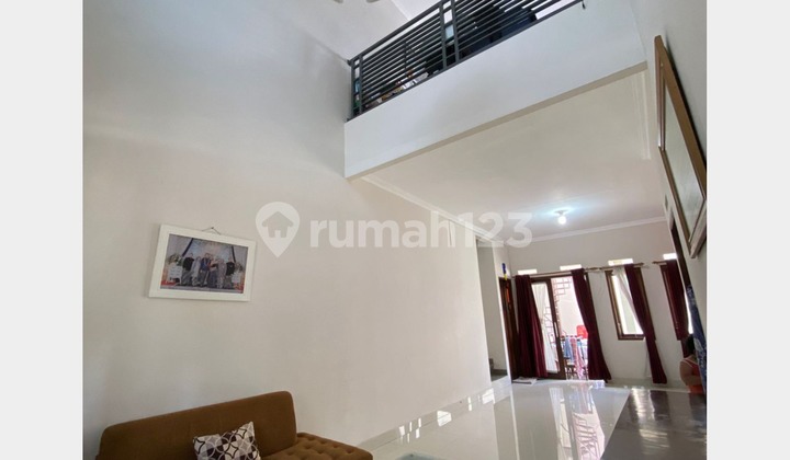 Comfortable 2-Story Move-In Ready House in Ciwaruga Bandung
