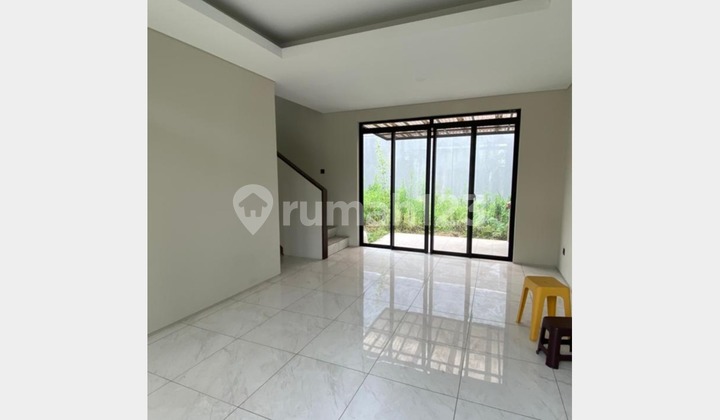 Rumah Minimalis Modern 2 Lantai di Tatar Punawangi, Kbp