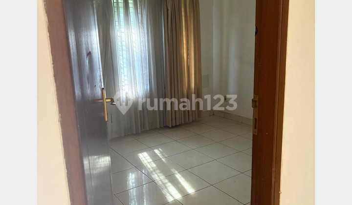 Comfortable and Move-in Ready House in Batununggal Indah Bandung 2