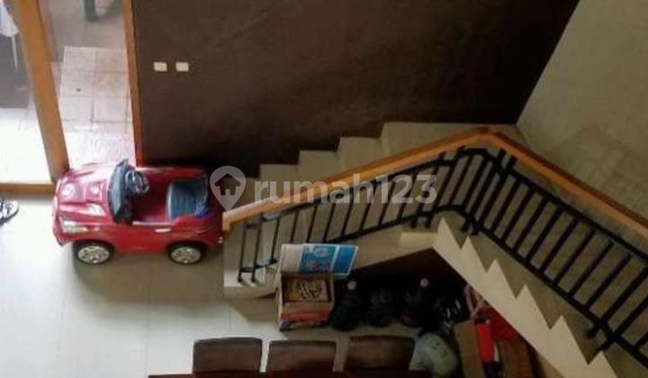 Rumah Bagus 2 Lantai di Bukit Permata Cimahi