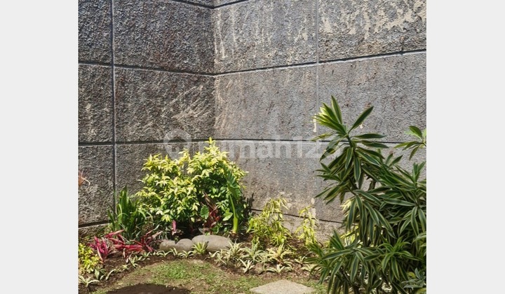 Spacious House with SHM Certificate Legality in Tatar Larangtapa, KBP