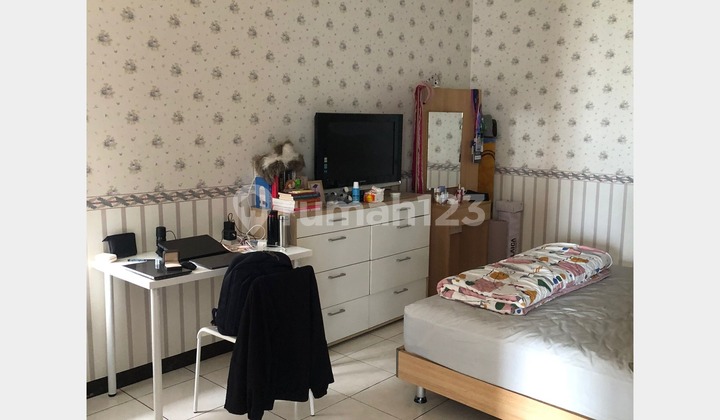 Rumah Modern & Luas 2 Lantai di Cigadung Bandung 2