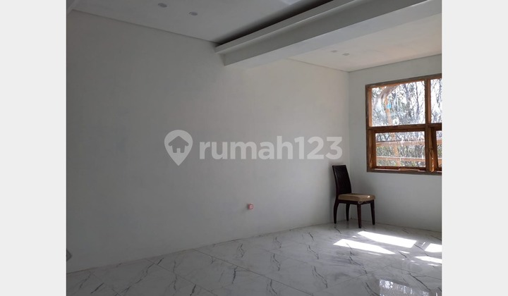 New Villa House with Bandung City View in Setiabudi New Villa House with Bandung City View in Setiabudi