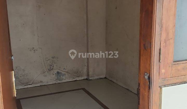 Rumah Hitung Tanah di Komplek Sariwangi Bandung 2