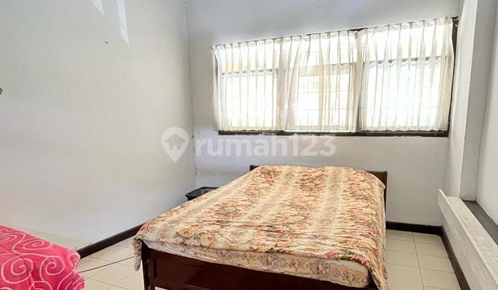 Nice House Below Market Price in Gegerkalong Bandung 2