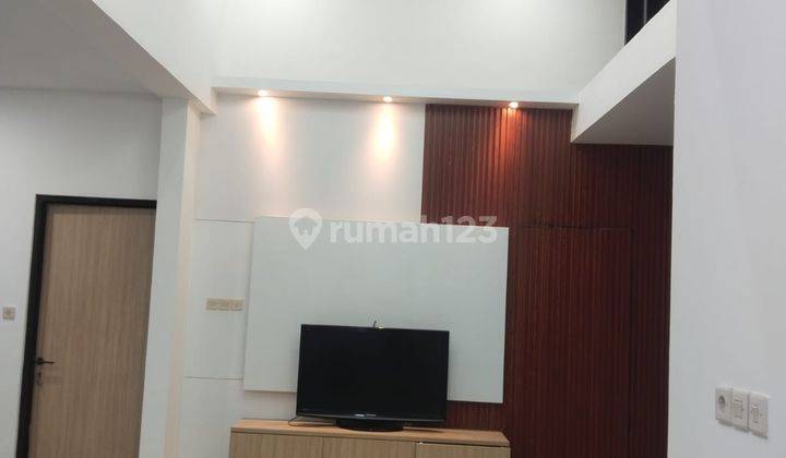 Rumah Bagus Semi Furnished di Tatar Banyaksumba Kbp 2