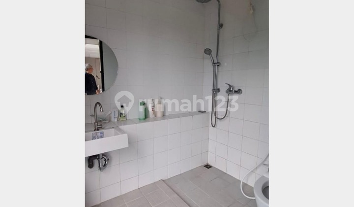 Semi-Industrial House with SHM in Sayap Cigadung, Bandung 2