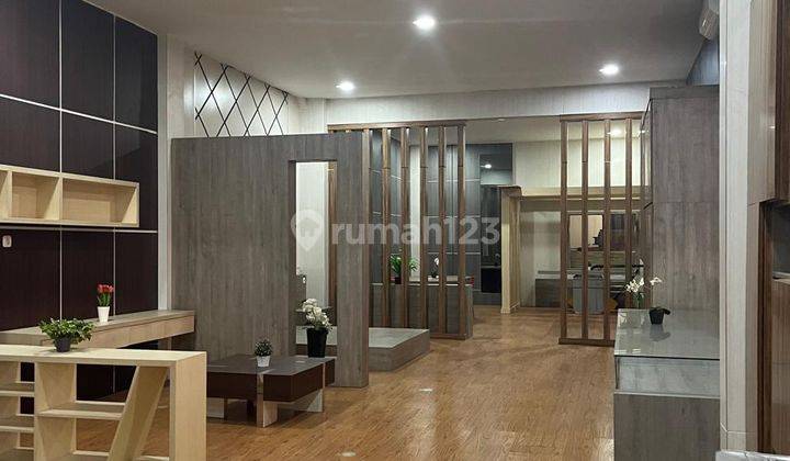 Gudang + Kantor 2 Lantai di Sayap Sudirman 2