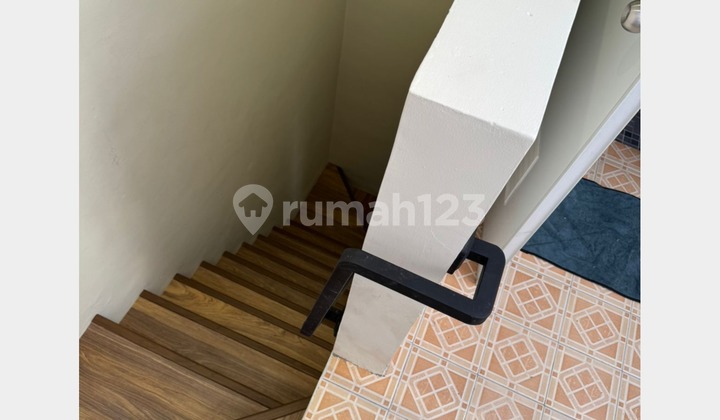 Rumah Mewah Bonus Furniture Di Kota Baru Parahyangan, Bandung 2