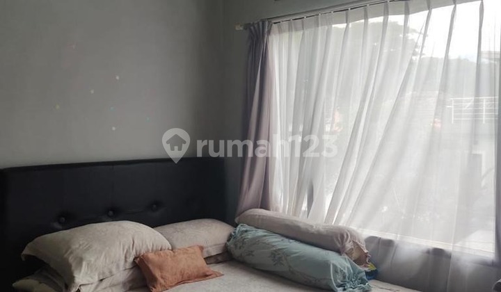 Rumah Minimalis 2 Lantai di Bandung City View 2