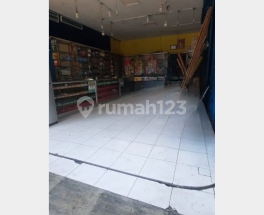 Attached SHM 3-Story Shop House in the Center of Bandung City