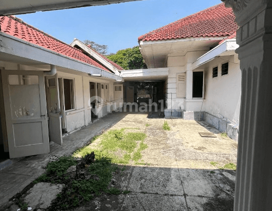 Rumah Heritage Dengan Tanah Luas di Sayap Riau 1