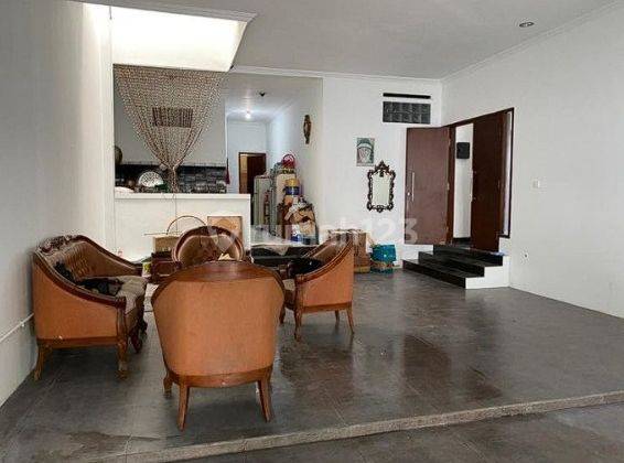 Rumah Lux di Pusat Kota Bandung Sayap Gatot Subroto 3